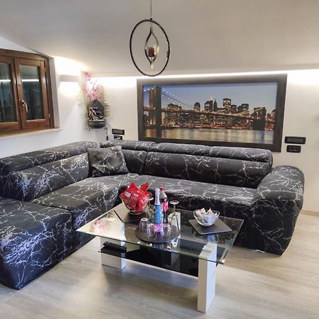 Andrew Home Villa Rosa Di Martinsicuro 外观 照片